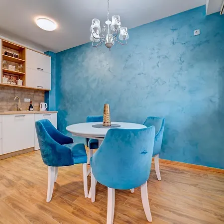 Mb Lux زلاتيبور